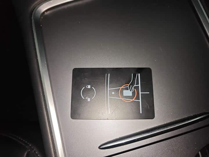 Фото 9 - Tesla Model Y