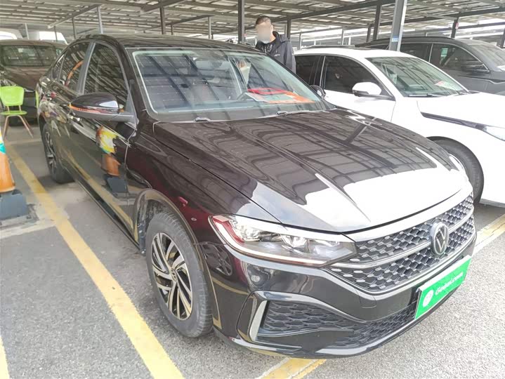 Фото 4 - Volkswagen Lavida