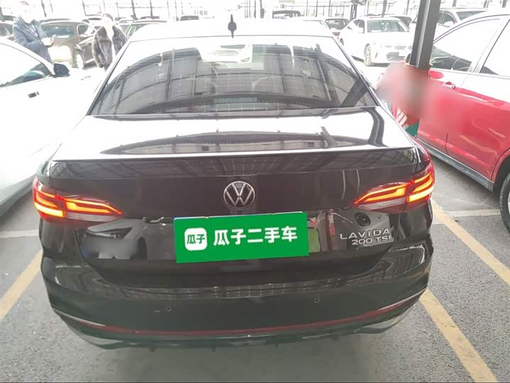 Фото 6 - Volkswagen Lavida