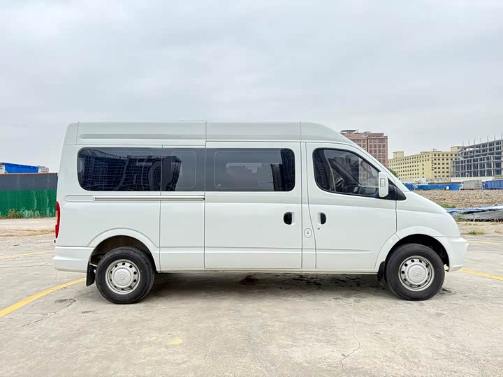 Фото 4 - Maxus V80
