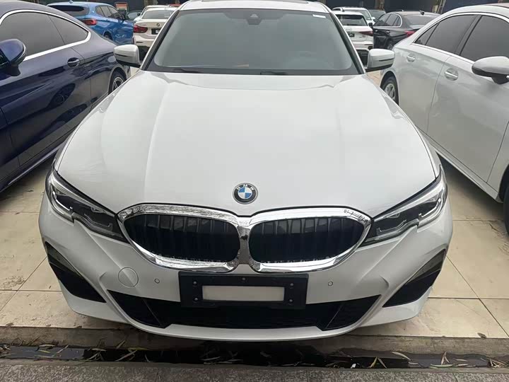 Фото 2 - BMW 3 Series