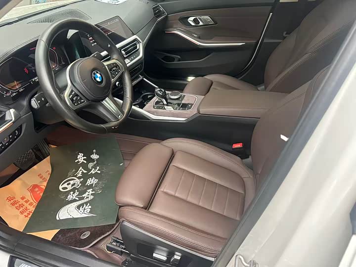 Фото 4 - BMW 3 Series