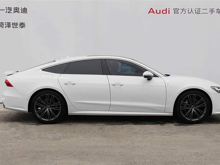 Фото 2 - Audi A7
