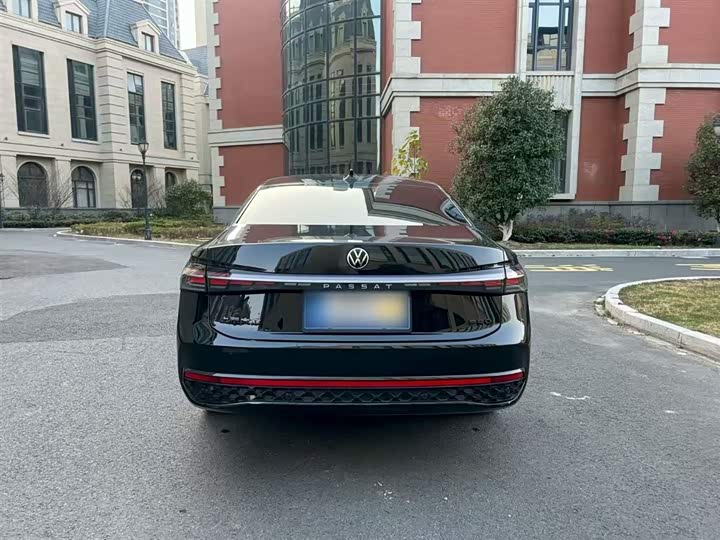 Фото 6 - Volkswagen Passat