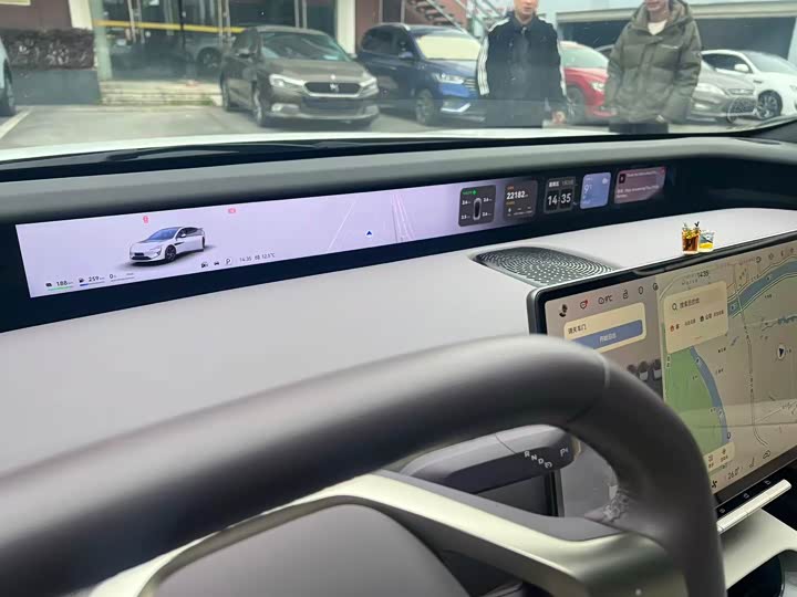 Фото 7 - Avatr 12