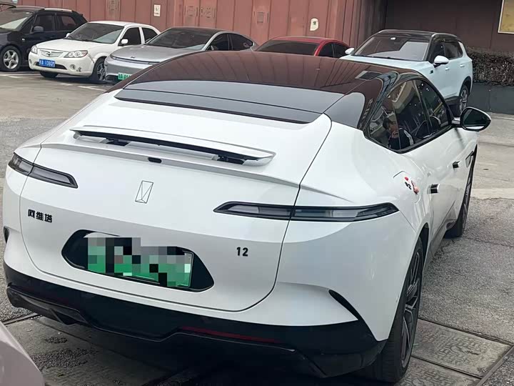 Фото 9 - Avatr 12