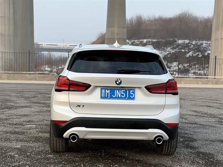 Фото 5 - BMW X1