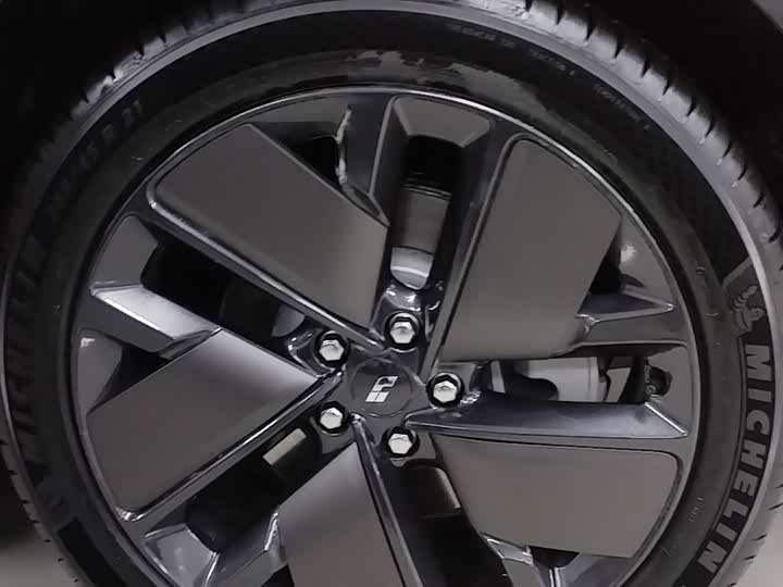 Фото 7 - LiXiang L9