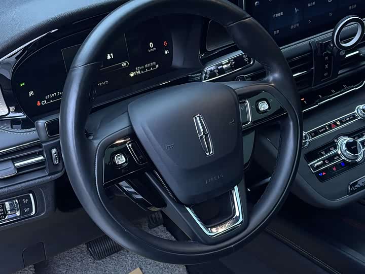 Фото 5 - Lincoln Corsair