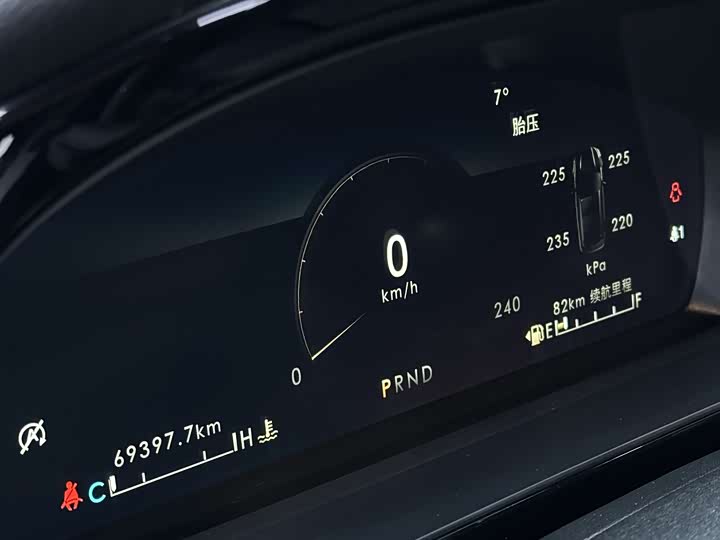 Фото 6 - Lincoln Corsair