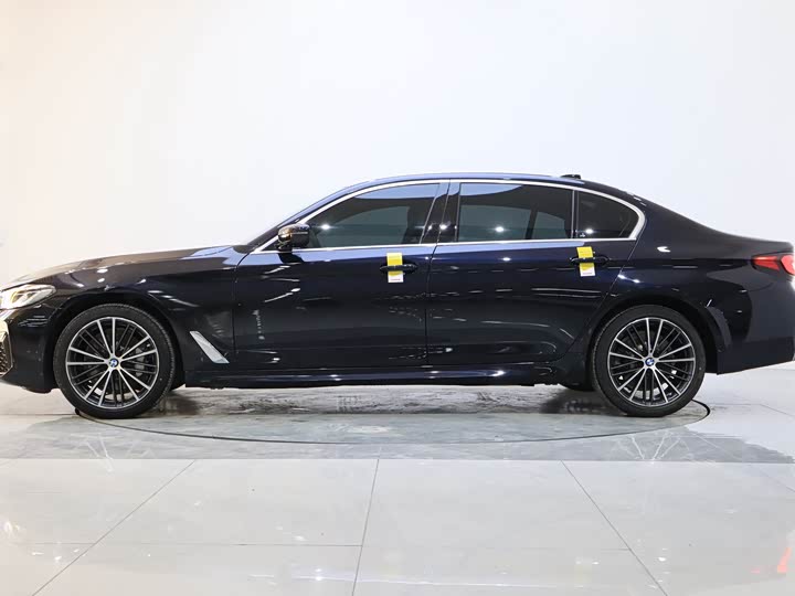 Фото 5 - BMW 5 Series