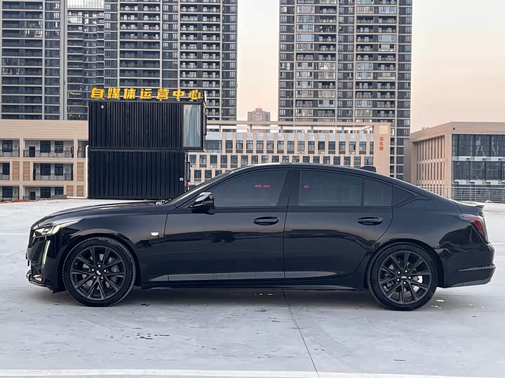 Фото 4 - Cadillac CT5