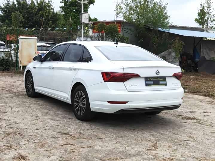 Фото 5 - Volkswagen Sagitar L