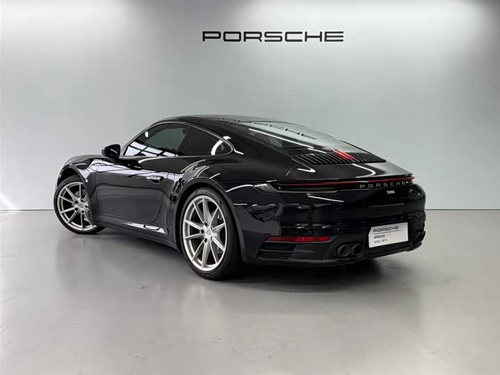 Фото 5 - Porsche 911