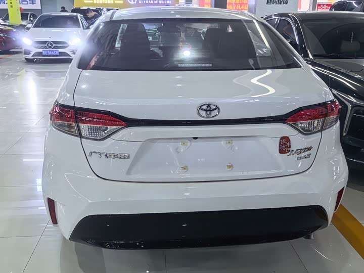 Фото 5 - Toyota Levin