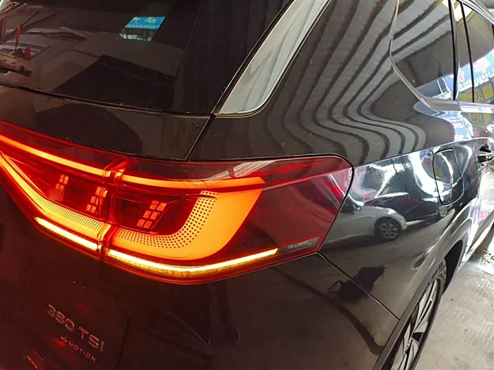 Фото 8 - Volkswagen Talagon