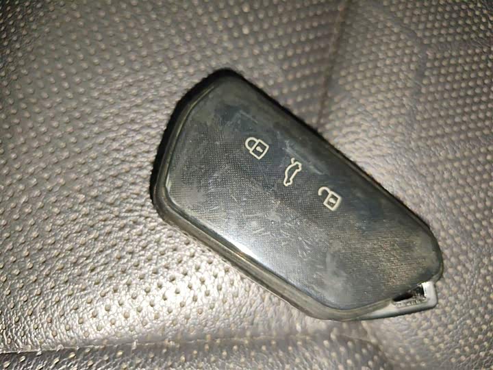 Фото 9 - Volkswagen Talagon