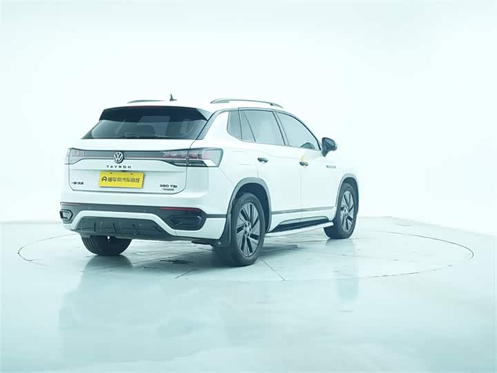 Фото 8 - Volkswagen Tayron