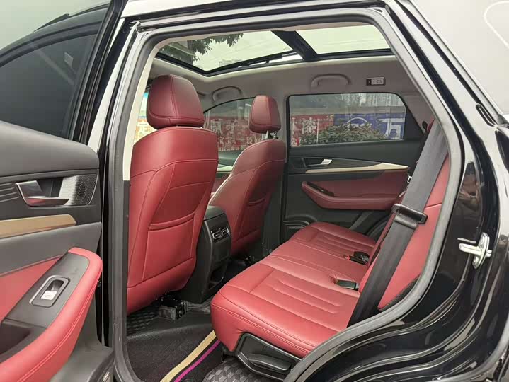 Фото 9 - Jetour X70