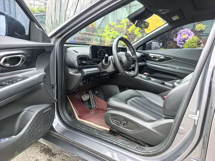 Фото 3 - GAC Trumpchi Empow R