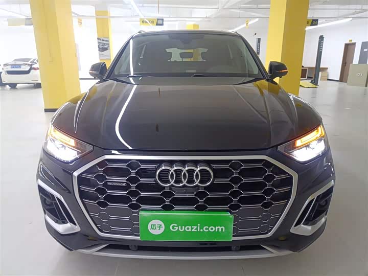 Фото 3 - Audi Q5L