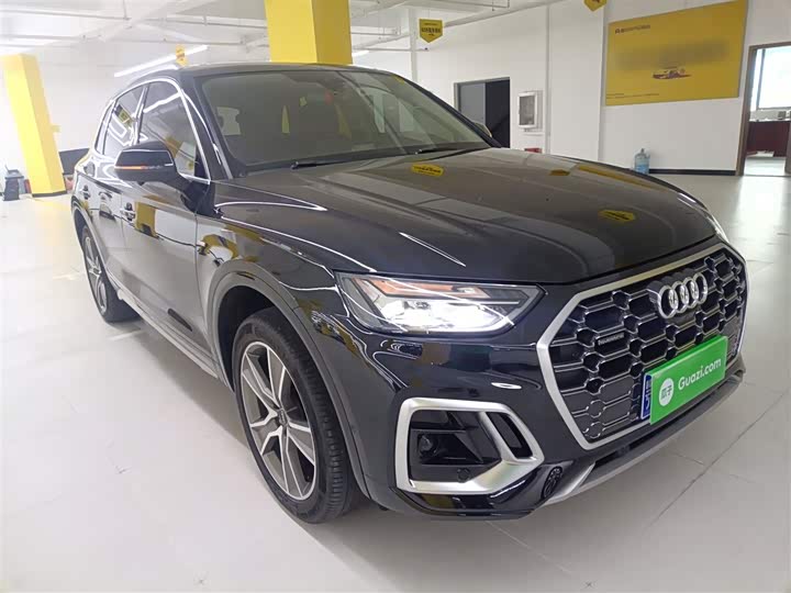 Фото 4 - Audi Q5L