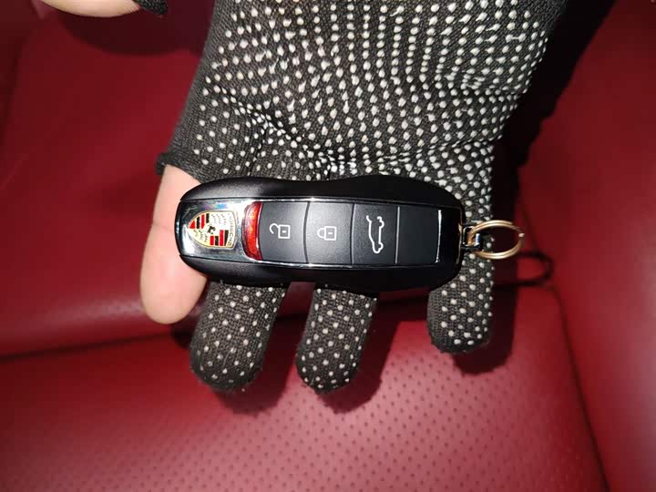 Фото 9 - Porsche Macan