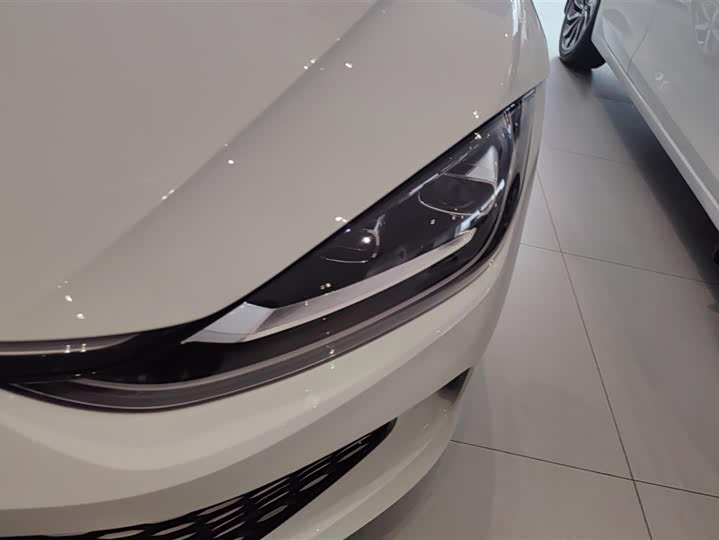 Фото 5 - Volkswagen Lamando L