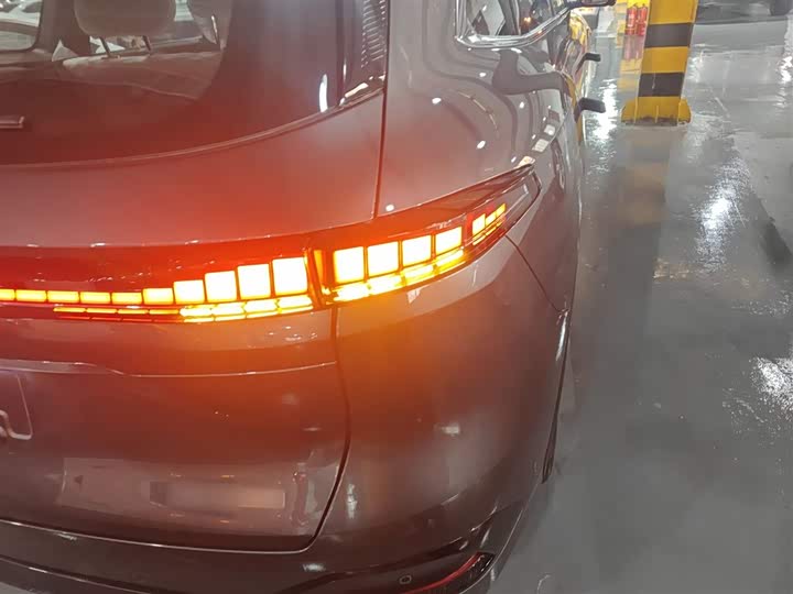 Фото 8 - Changan CS75 Plus