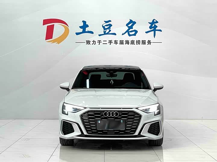 Фото 2 - Audi A3