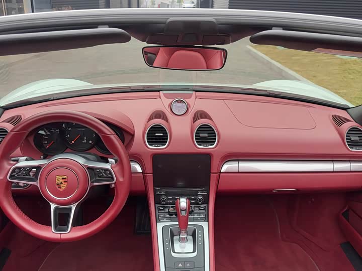 Фото 7 - Porsche 718