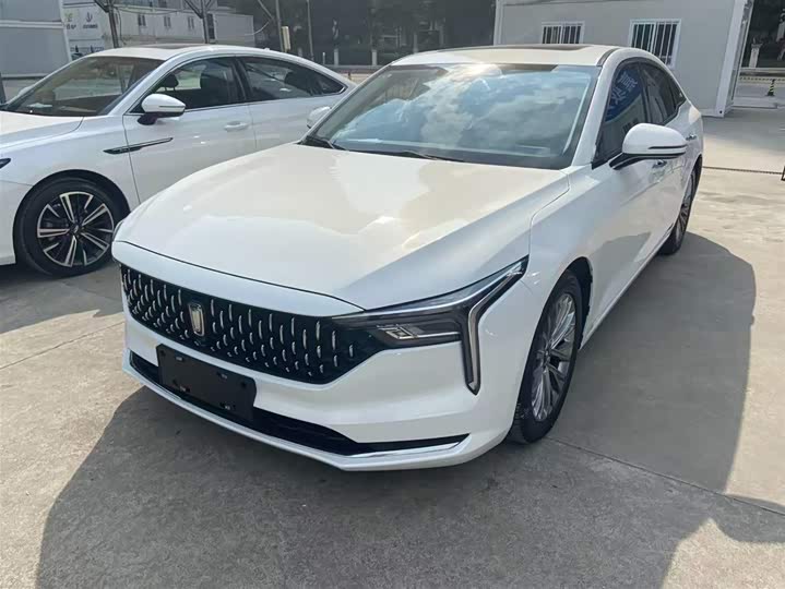 Фото 1 - Bestune B70