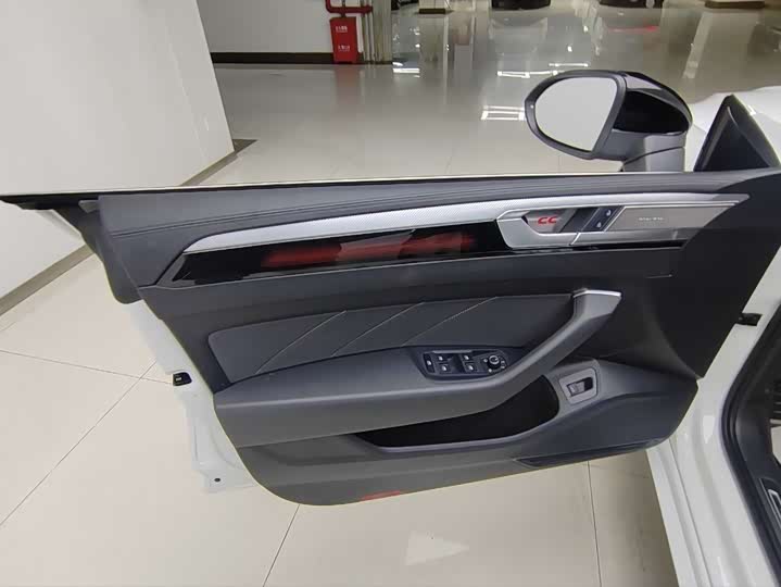 Фото 7 - Volkswagen CC