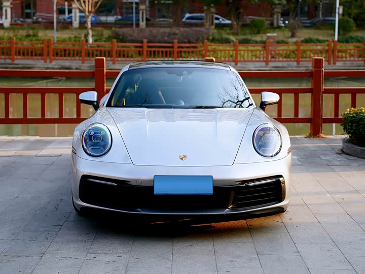 Фото 4 - Porsche 911