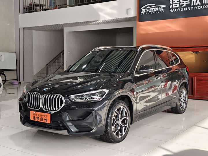 Фото 1 - BMW X1
