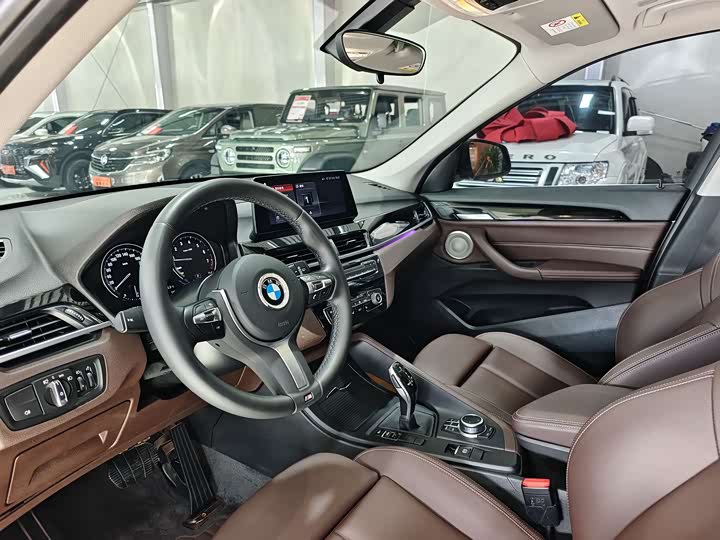 Фото 9 - BMW X1
