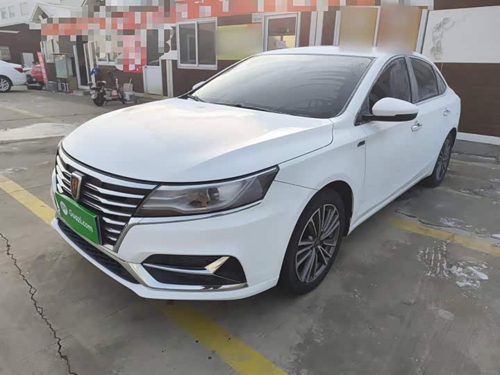 Фото 1 - Roewe i6