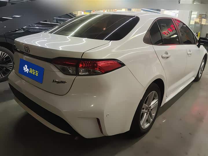 Фото 3 - Toyota Levin