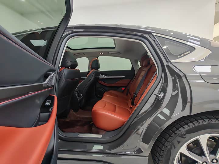 Фото 8 - Lincoln Z (Zephyr)