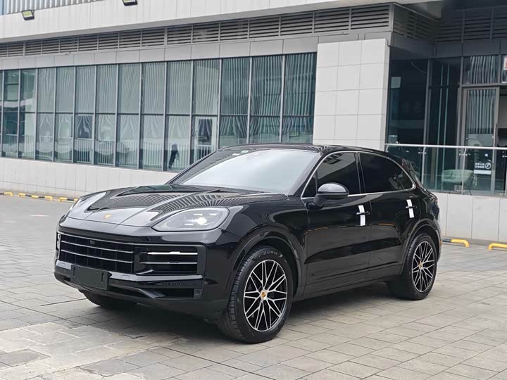 Фото 1 - Porsche Cayenne