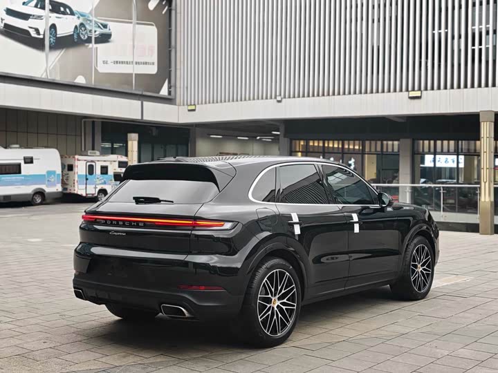 Фото 9 - Porsche Cayenne