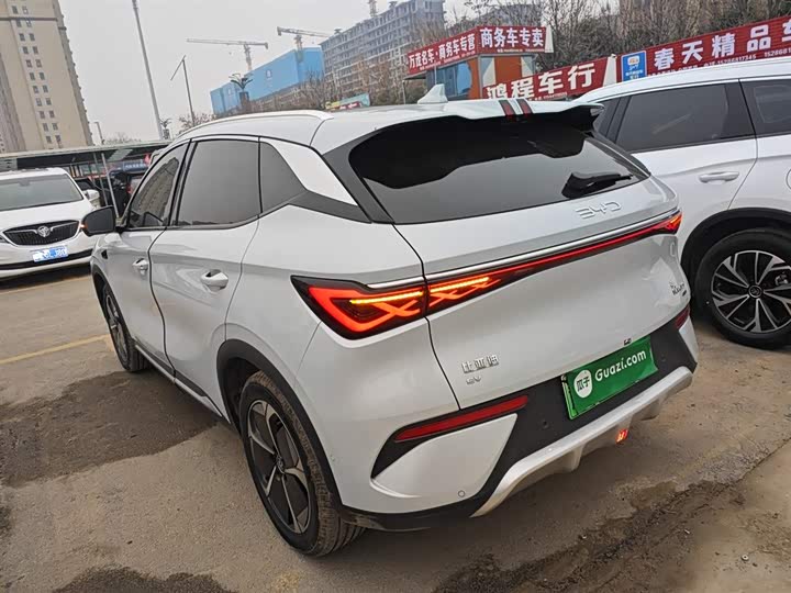 Фото 5 - BYD Yuan Plus