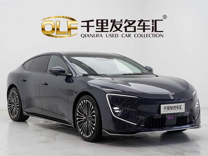 Фото 3 - Avatr 12