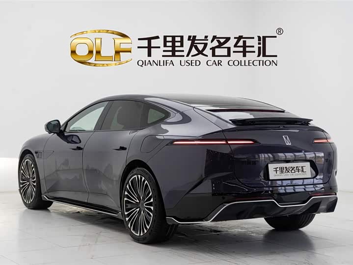 Фото 6 - Avatr 12