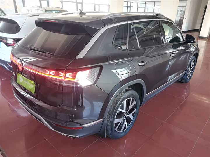 Фото 7 - Volkswagen Tayron