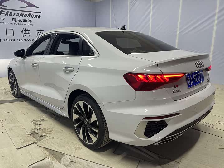 Фото 6 - Audi A3