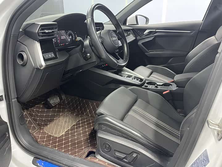 Фото 8 - Audi A3