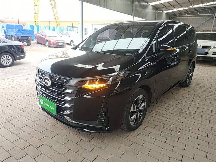 Фото 2 - GAC Trumpchi M6