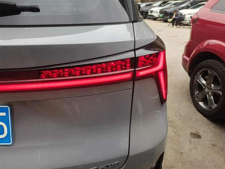 Фото 8 - Changan CS75 Plus