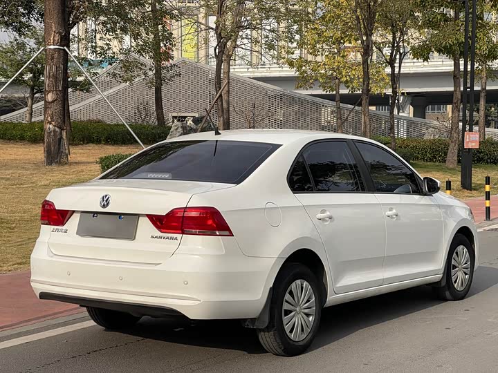 Фото 6 - Volkswagen Santana